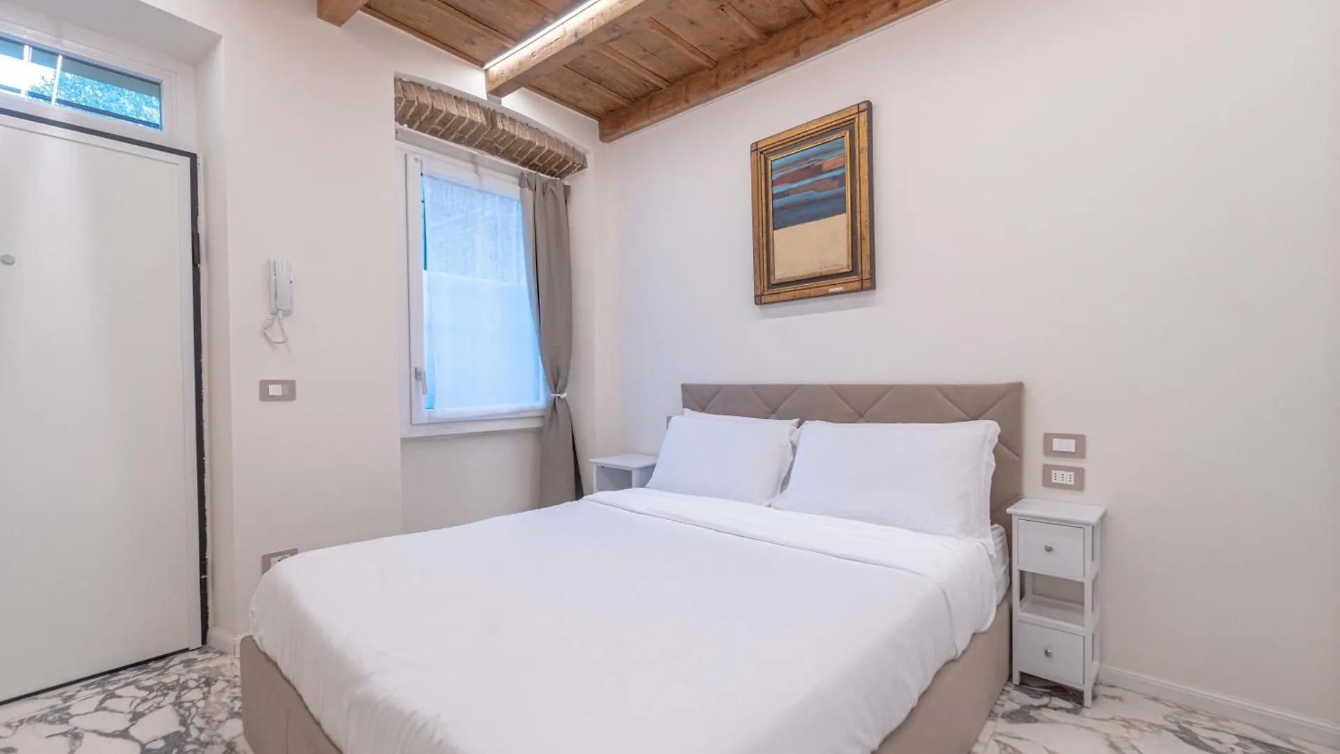 Brera Luxury Apt Milano 0*,